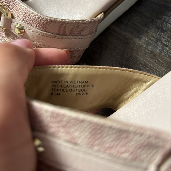 Michael Kors Blush Sandals with Gold Accents - Picture 2 of 3